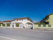 Apartment Appartamento Sofia by Interhome