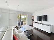 One bedroom apartment on La Croisette - Sea view