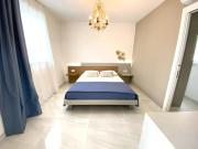 MIA Black Luxury Suite - luxury topfloor stay with private terrace in Qawra - ADULTS ONLY - 1 masterbed 2 bathroom