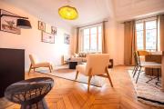 TBS 326 - Superb apartment with Eiffel Tower view