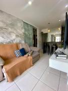 A 2,3k do Alto do Moura e a 5,6k para Pátio de Eventos, com Ar, ocupa 4 pessoas