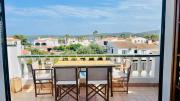 Cosy Apartment with views and pool