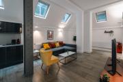 Stylish 3BR Duplex in Vibrant Clerkenwell