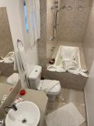 2 pessoas com banheira praia da lagoinha