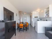 Charming studio on the seafront with sea view