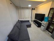 Central BGC - Spacious Modern 2 bedrooms 2 bathrooms with Balcony