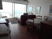 Appartement face plage au centre des Sables-dOlonne, 2 chambres, garage - FR-1-331-97