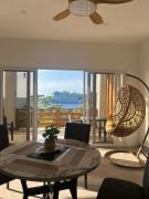 Vista al mar alojamiento familiar Villa Palmetto