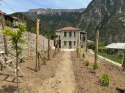 Χελιδόνα - Helidona