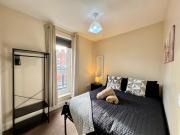 Ocean Apartment, Spacious 5 bedroom holiday home Ocean Apartment, Spacious 5 bedroom holiday home