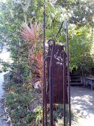 Beautifully Elevated Treehouse Apartment