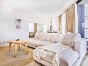 Spacious Beachside 2-bed 2-bath Apartment