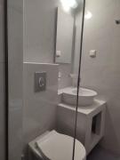 Top Stoupa Top Stoupa