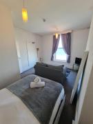 Farina No7, Sea view studio sleeping 2 guests