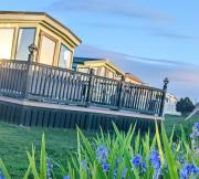 Peacehaven, Ynyslas, Borth