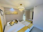 1426 Family Staycation for 8 Pax