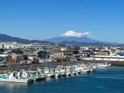 富士山も見える静かな港町用宗のオーシャンビューゲストハウスRomey