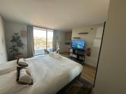 New Douro 908 with parking