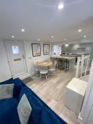 Cosy 6 Guest Retreat - Contractors welcome Cosy 6 Guest Retreat - Contractors welcome