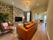 Stunning 4-Bedroom Home - 10 mins to Sandbanks Beach Stunning 4-Bedroom Home - 10 mins to Sandbanks Beach