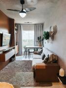 Apto em condomínio, vista lagoa