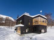 Tanuki House with spacious living room close to Rusutsu Resort