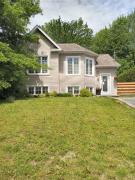 Top Sherbrooke