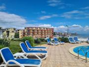 Black Pearl Apartment