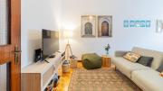 Bright apartment next metro Bright apartment next metro