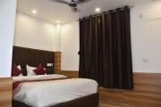 Hotel Obsidian Red
