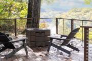 Exclusive Wooded Chalet w Magnificent River Views