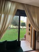 charmant appartement avec grande piscine & terrasse