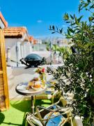 Nice Cimiez Little Studio Sea View