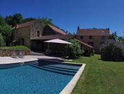 la maison girafe, maison piscine
