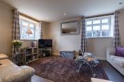 Top Upper Hulme