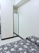 Comfy Aurora Escalades Stay Walk to Malls & MRT