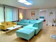 Mid-century design Modern house