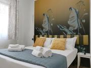 Simonettas APT Simonettas APT