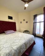 Top Manuel F. Martínez Top Manuel F. Martínez