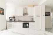 GuestHost - Spacious Navigli Apartment