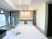 Cozy Studio Room at Pollux Chadstone Apartment By Travelio