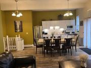 Mega Stunning Skyline View - APT 4-5 Combination - 6 Bedroom - Sleeps 25 - 15 mins to NYC