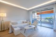Panoramic Sea View flat - Pool in the Residence