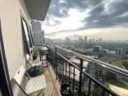2 BR Unit with 180 degree view in Ortigas