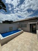 Casa em Itanhaém com Piscina e Ar condicionado à 900 Metros da Praia