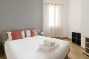 GuestHost - Modern & Cozy Apartment in Milan x4