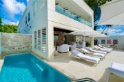 Solaris Beach House - Beachfront Property, St James