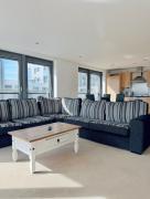 Modern Two Bedroom Apartments