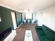 Miller House in Great location - Sleeps 14! Perfect for contractors Miller House in Great location - Sleeps 14! Perfect for contractors