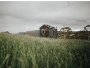 Remote Off-Grid Cabin Hidden in Nature - Hot Tub - Tibor